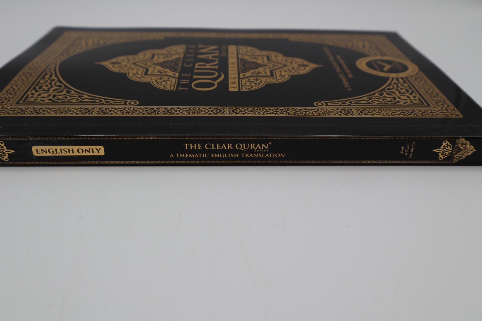 The Clear Quran Series English Only A Thematic English Translation Paperback