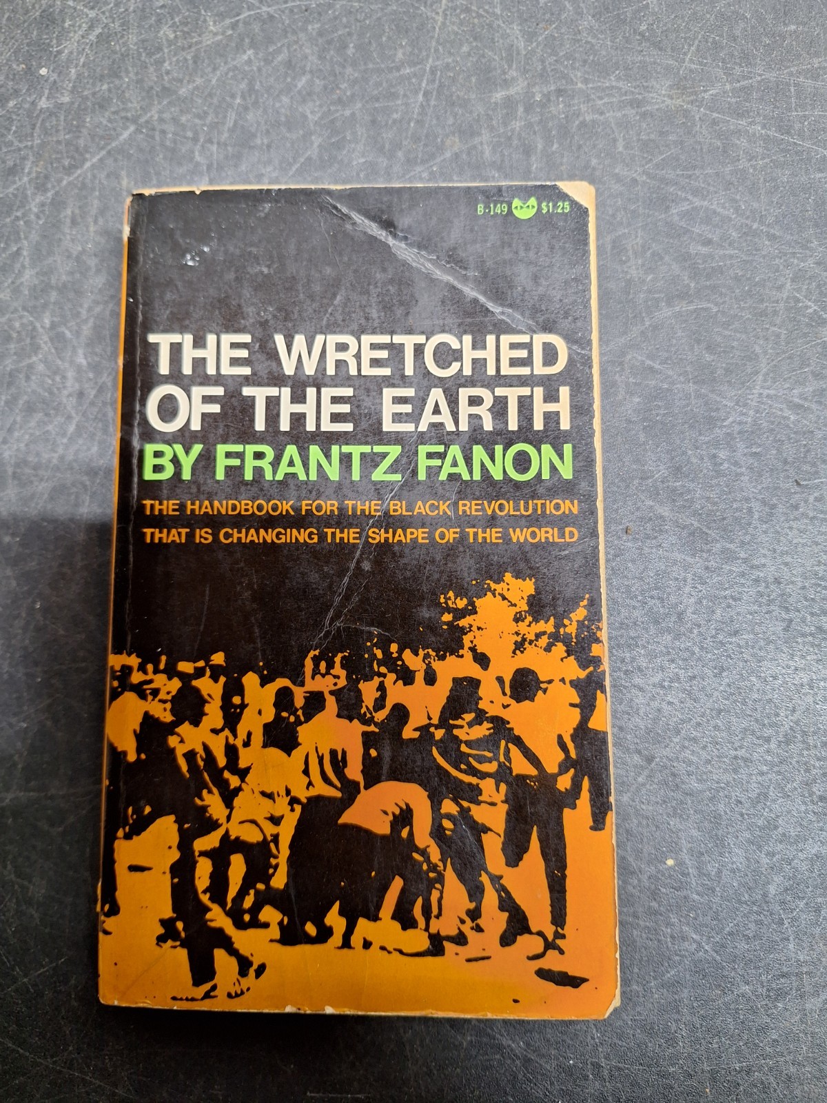 The Wretched of the Earth Frantz 1968 1st Ed PB 2nd Print Fanon Grove Press NY