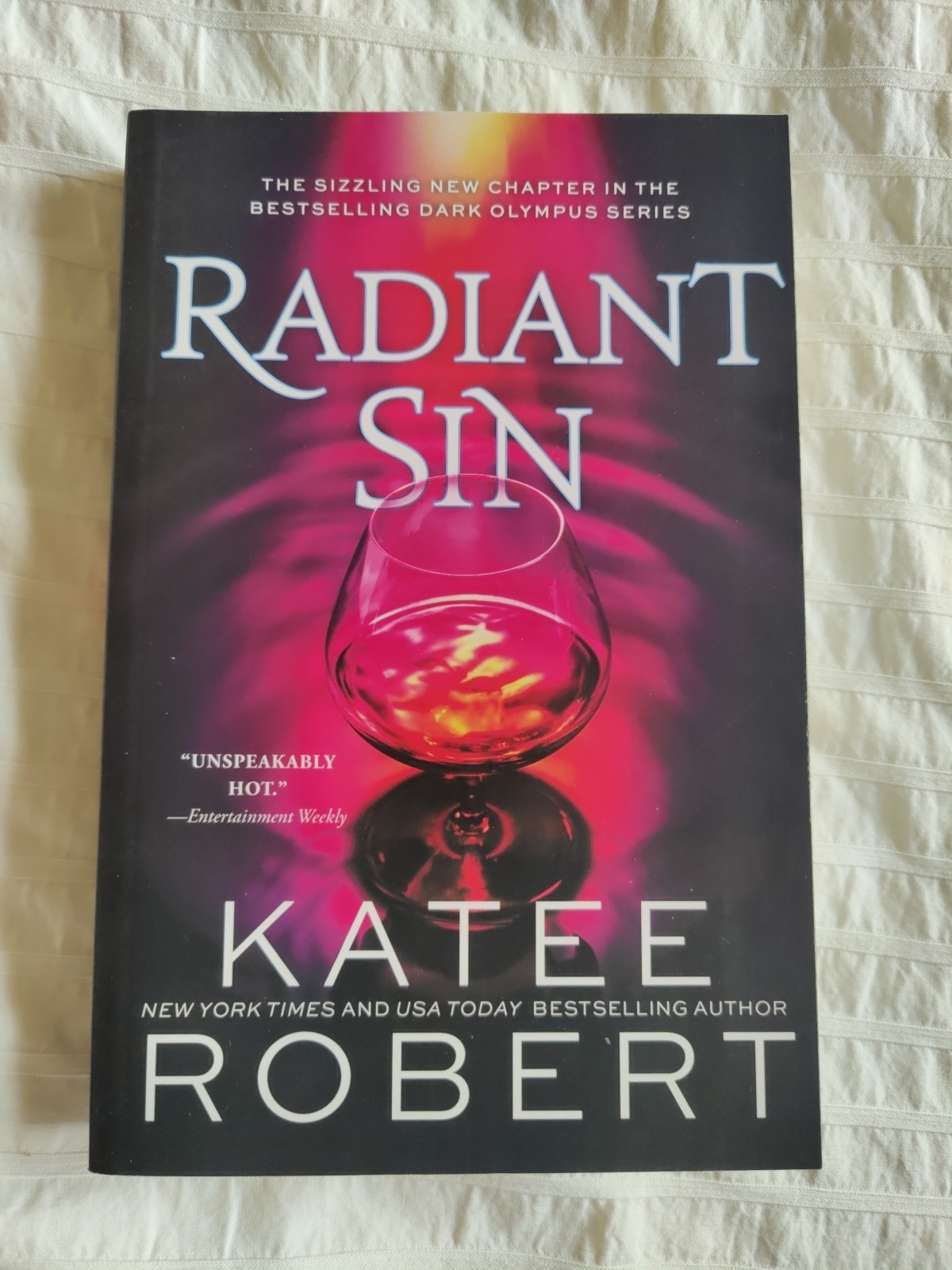 Katee Robert Dark Olympus Series 1 2 3 4 Book Set Lot Very Good Like New