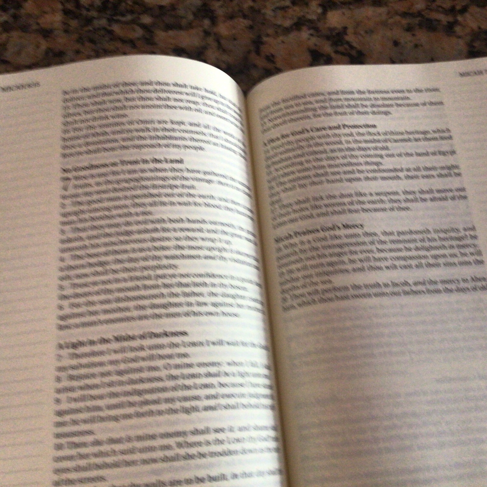 KJV, Journal the Word Bible, Large Print, Hardcover, Black, Red Letter Edition