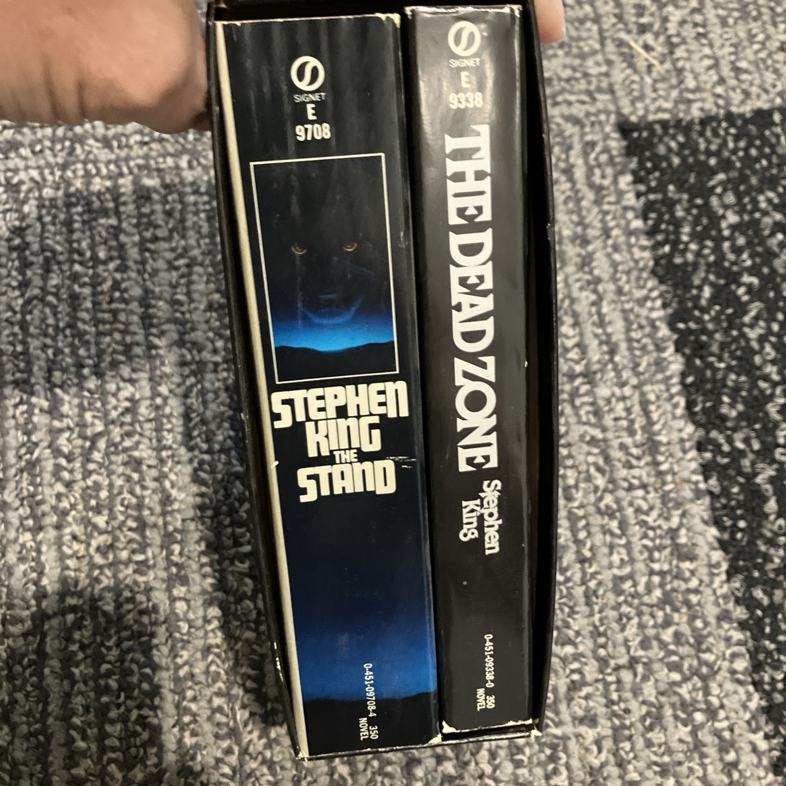 Stephen King Signet Gift Pack #1 The Stand & The Dead Zone Lot of 2 Books