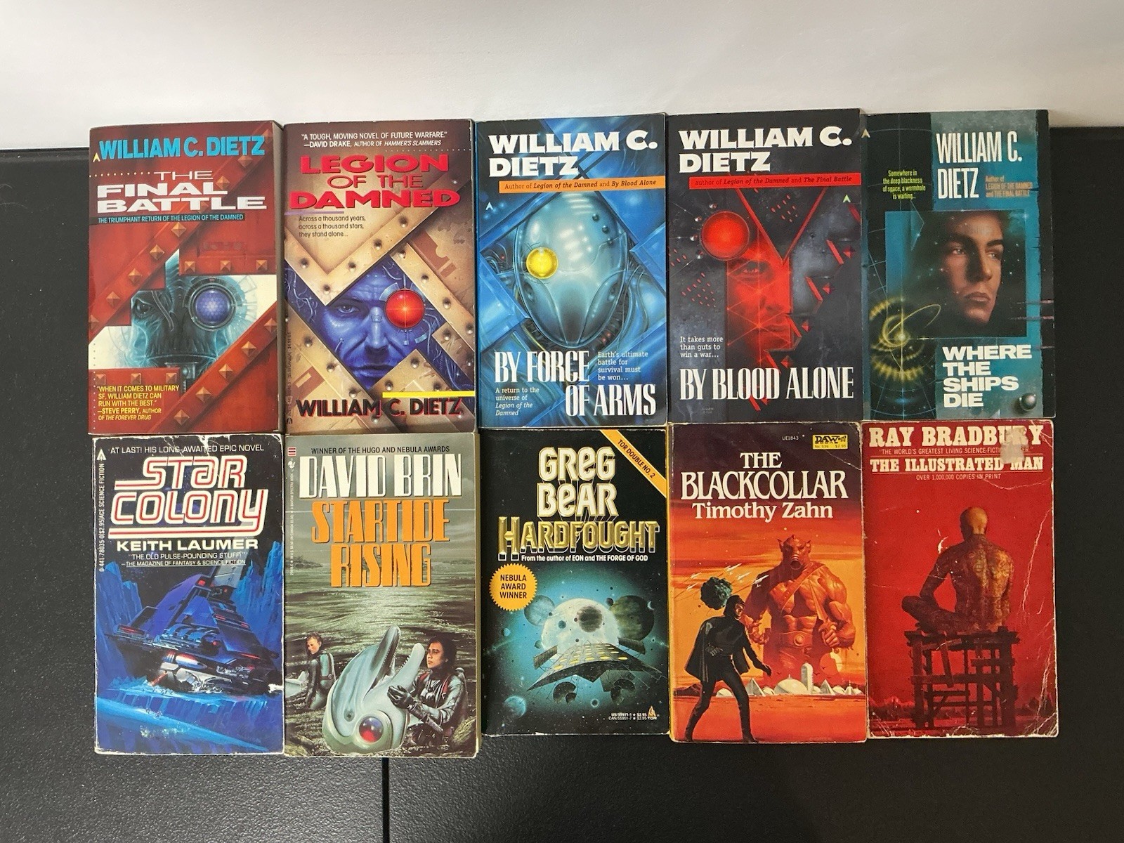 Vintage Lot of 22 Sci-Fi Paperback Books Dietz, Bradbury, Zahn and More #B101