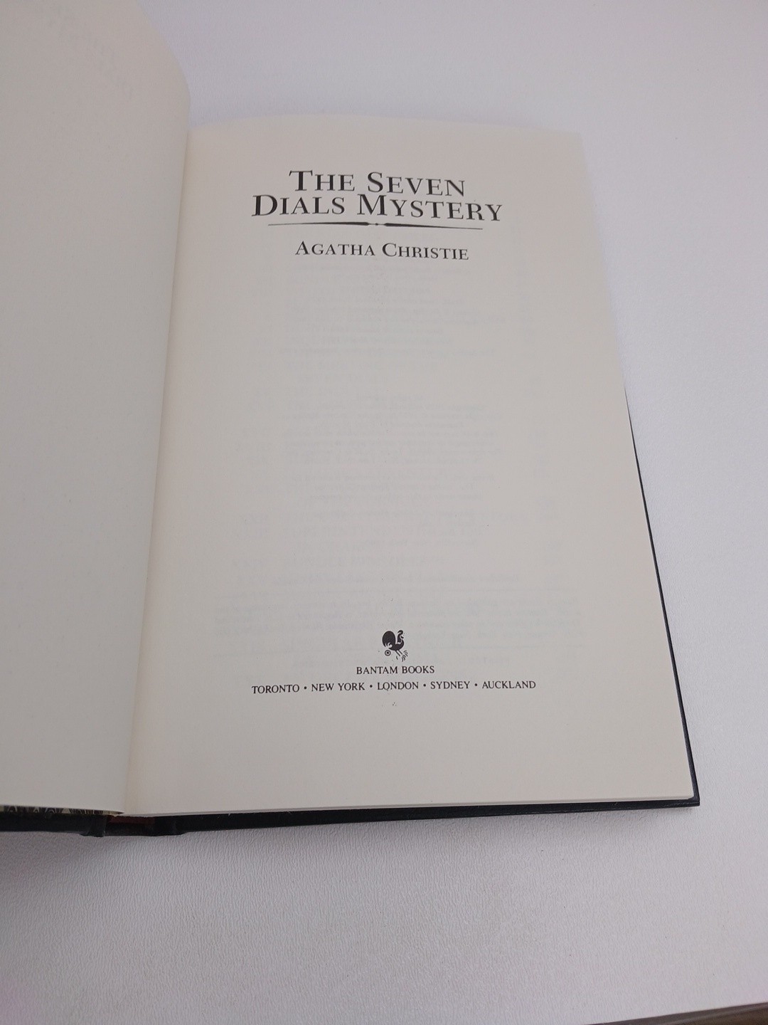 Lot Of 9 VTG Agatha Christie Bantam Leatherette Mystery Collection Books